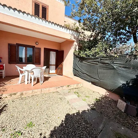 Trilocale Con Cortile - Lu Fraili *