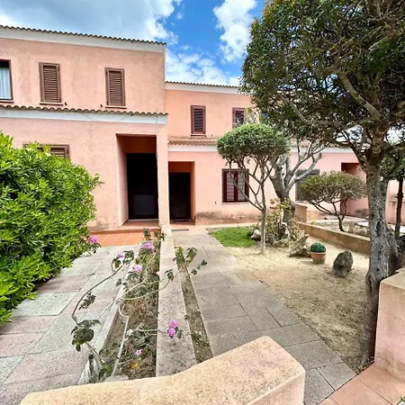 Holiday home Trilocale Con Cortile - Lu Fraili